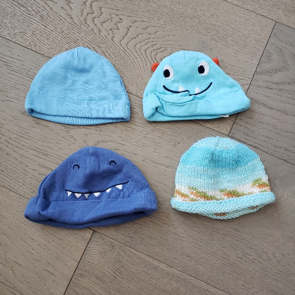 The First Years Swaddle Wrap Bundle + Infant Caps - Picture 9 of 11